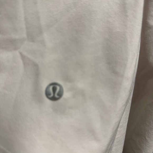 Lululemon Elegant White Women's Skirts size 10/ NWOT 166 - Picture 4 of 4